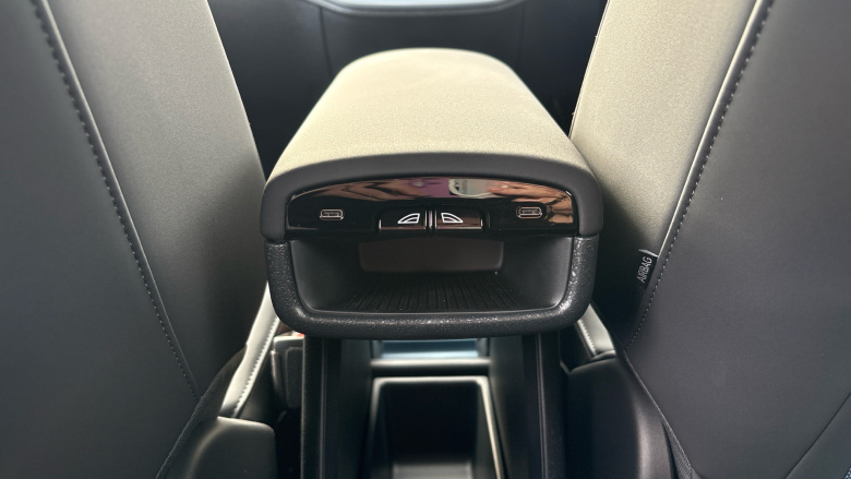 Volvo EX30 315kW Twin Motor Performance Plus 69kWh 5dr Auto Electric Estate